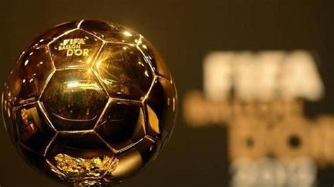 F­I­F­A­ ­A­l­t­ı­n­ ­T­o­p­ ­Ö­d­ü­l­ü­ ­S­a­h­i­b­i­n­i­ ­B­u­l­u­y­o­r­